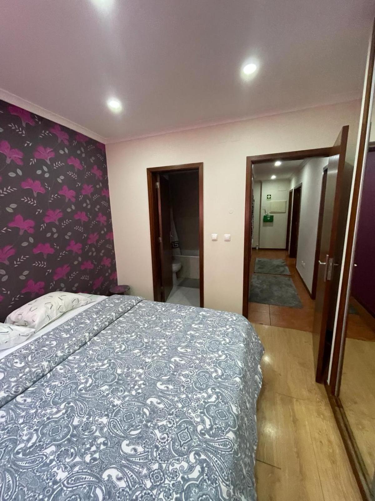 Apartmán Flat4U Paredes  Exteriér fotografie
